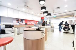 Lucky Plaza (D9), Retail #530018511